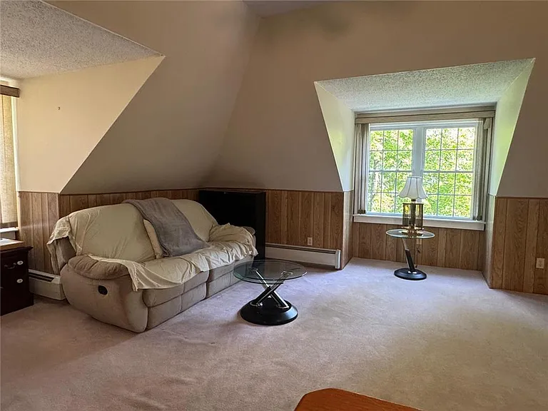 26 Center Ave — Photo 22