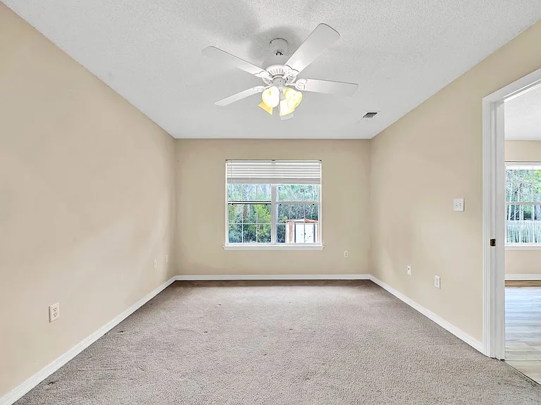 9750 Parker Lake Cir — Photo 19