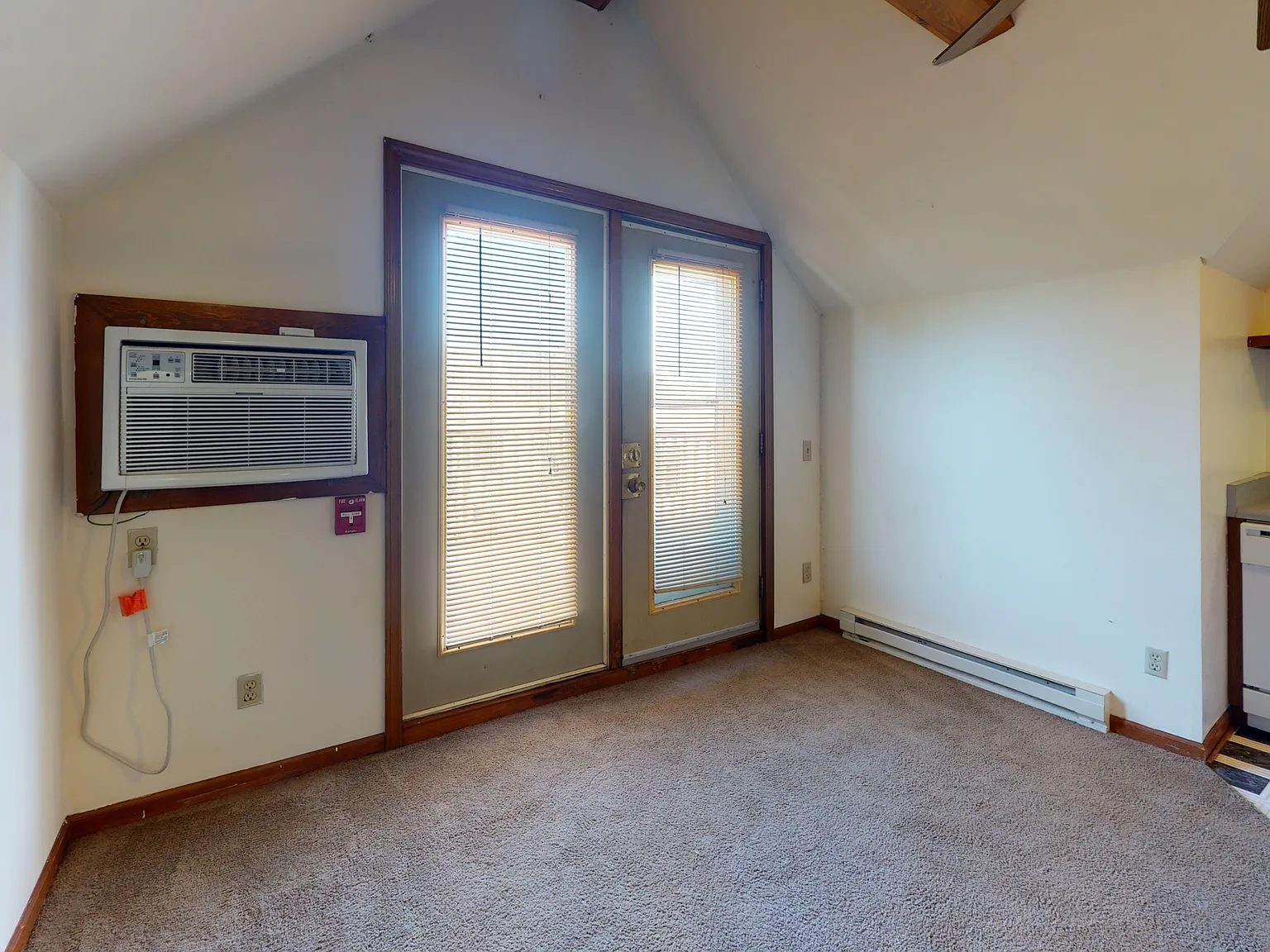 7 East Gilman Street - 4 — Photo 4