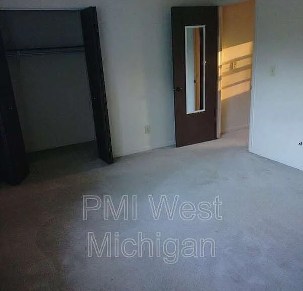 4258 Bond Ave #1 — Photo 9