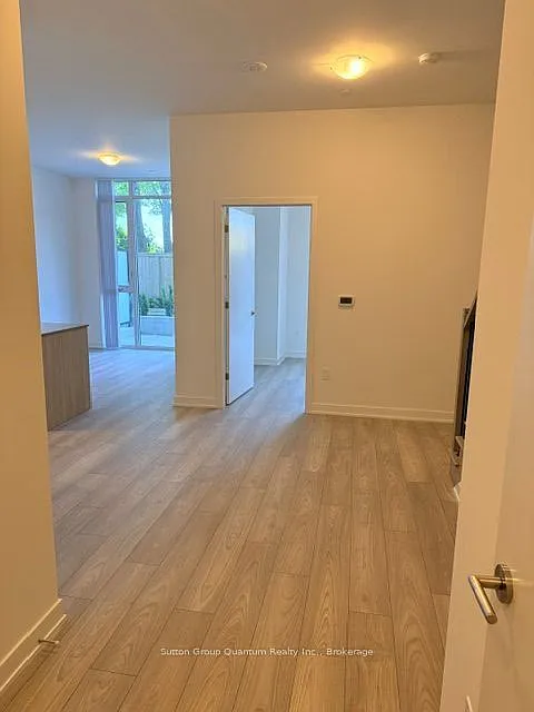 3 bed, $4,380 — Photo 3