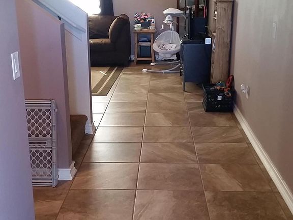 2nd image of 6960 S Red Maids Dr
