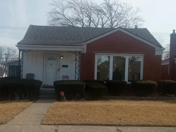 22860 Lexington Ave, Eastpointe, MI 48021