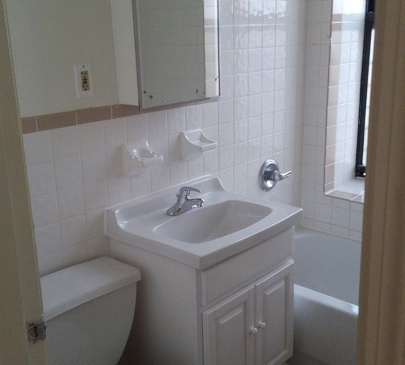 1st image of 214 Macdougal St APT D2