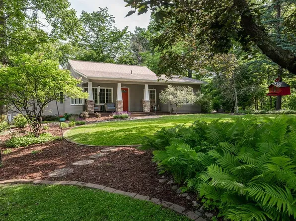 13508 Sunset Trl, Minneapolis, MN 55441