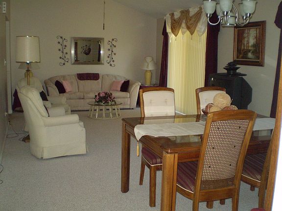 3rd image of 5116 W Thornwood Dr