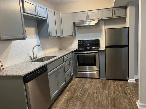 Red Point Apartments