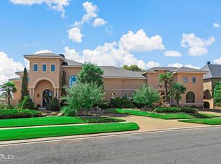 207 N Beach Dr, Bossier City, LA 71111