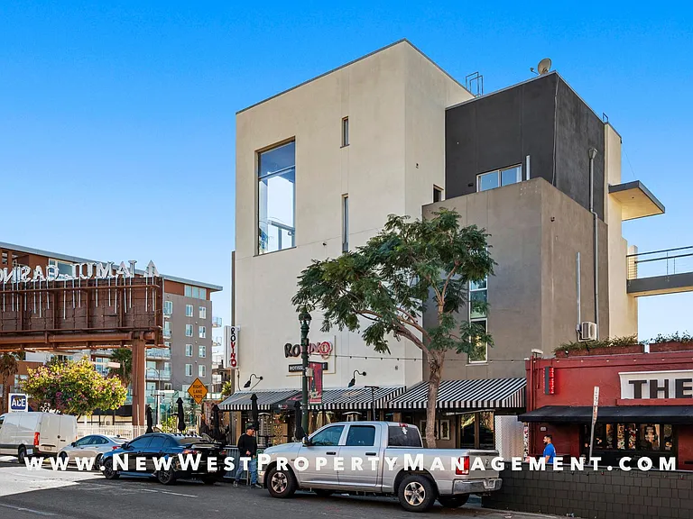 2064 Kettner Blvd #40 — Photo 3