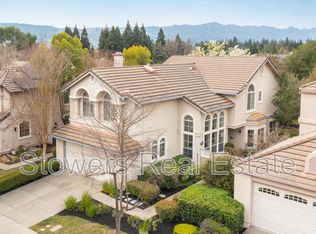 690 Glasgow Cir, Danville, CA 94526