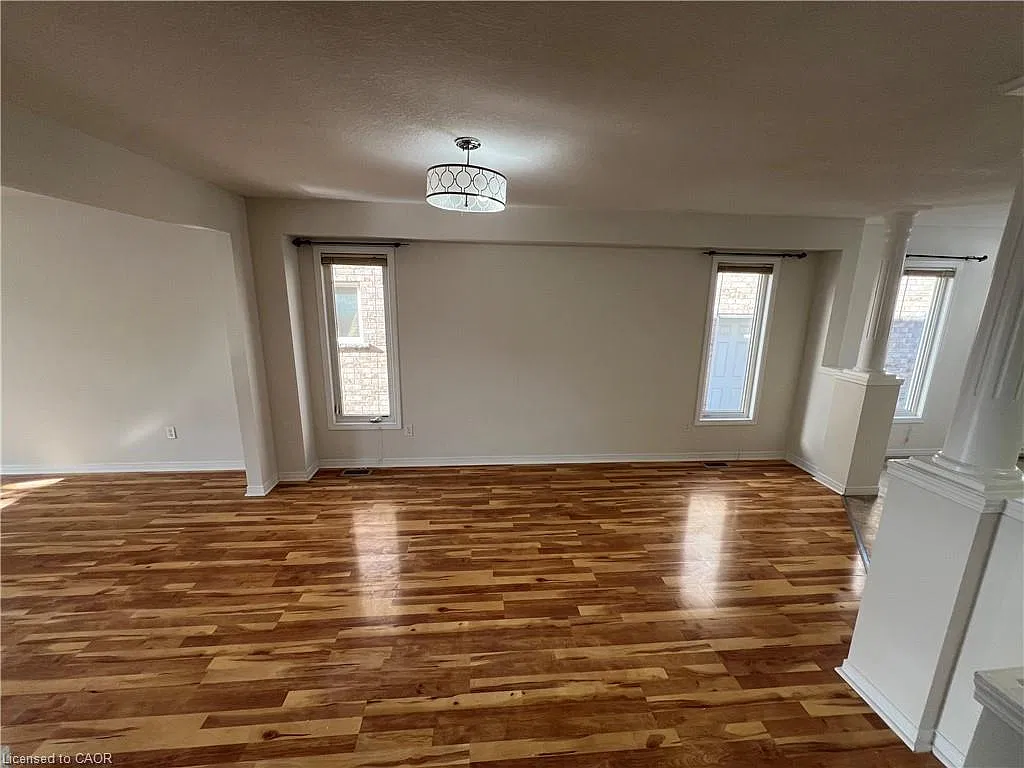 4 bed, 2.5 bath, 2063 sqft, $2,650 — Photo 3