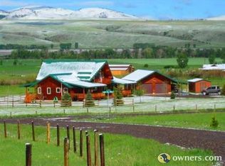 1335 Lower Tom Burke Dr, Gallatin Gateway, MT 59730