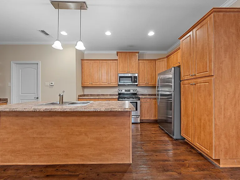 3743 Vista Cove Dr — Photo 6