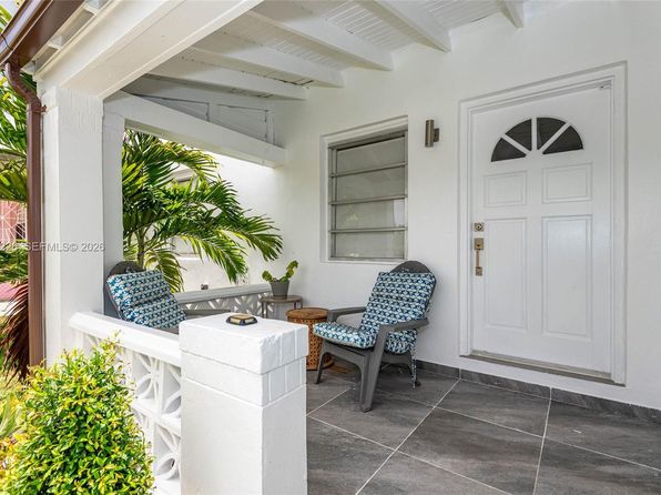 100 SW 58th Ave