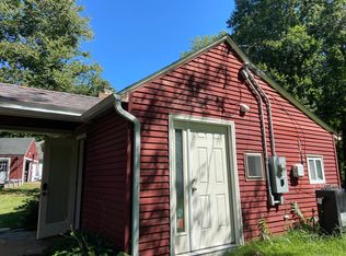1469 New London Tpke, Glastonbury, CT 06033