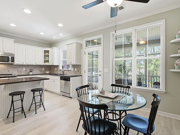 5th image of 216 Fair Sailing Rd #30