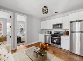 430 Essex St #2A, Brooklyn, NY 11208