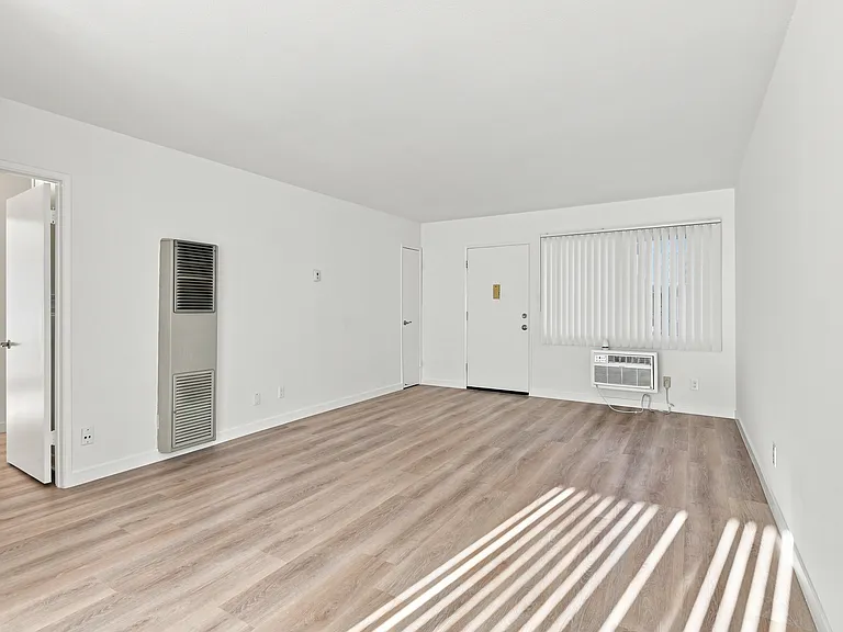 1799 N Hollywood Way #J — Photo 19