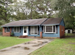 3112 Huntley St, Spring Lake, NC 28390