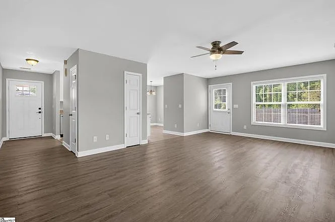 10 Wheatberry Ct — Photo 8