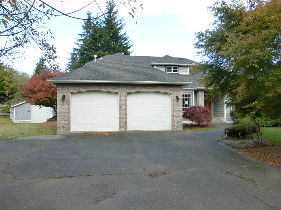 1st image of 709 132nd St NW