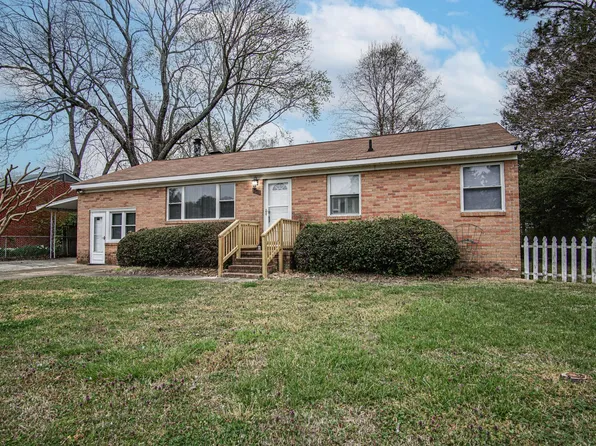 108 Scott Dr, Williamsburg, VA 23185