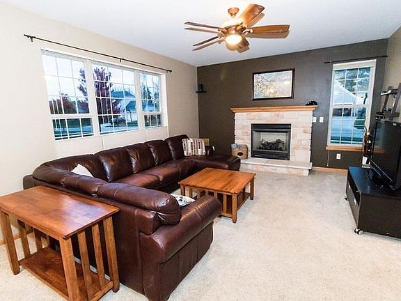 3rd image of 3716 E Rosemont Ct