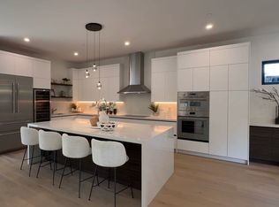 536 9th Ave, Menlo Park, CA 94025
