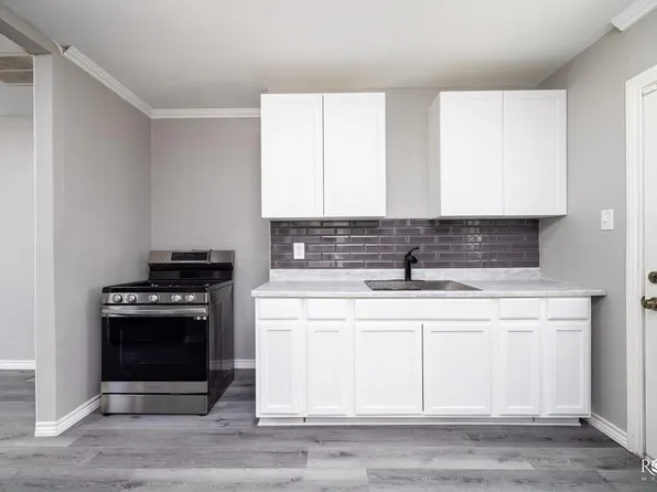 405 E 14th St, San Angelo, TX 76903