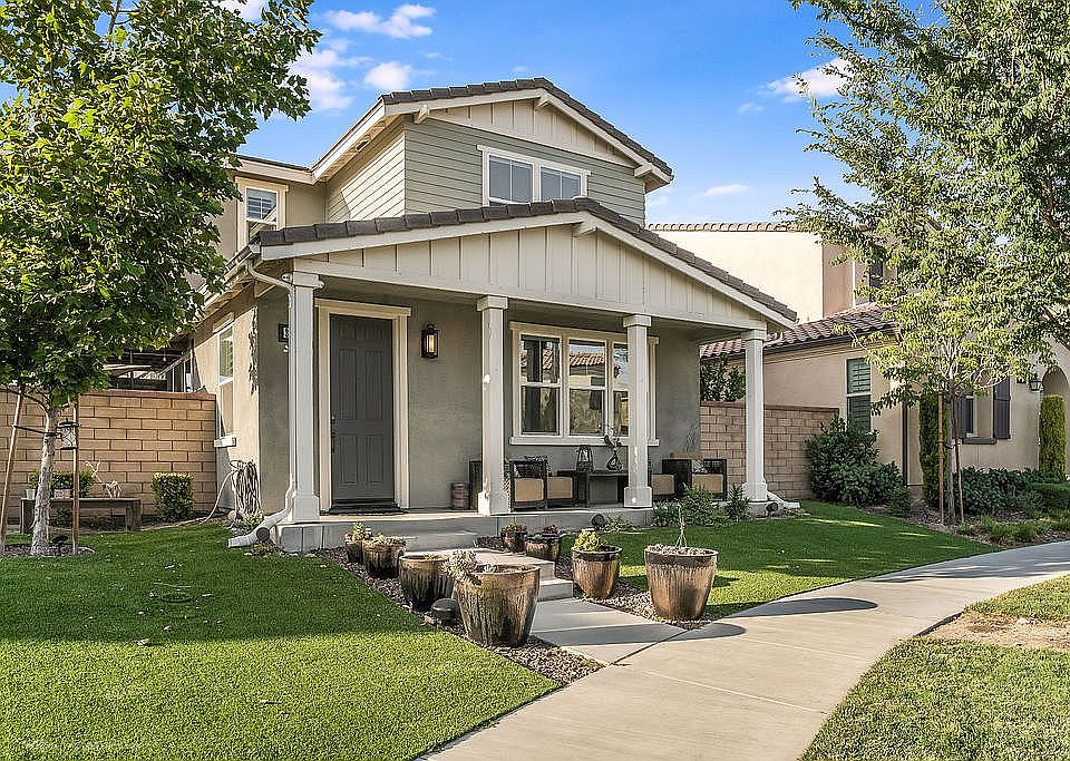 1st image of 3121 E Beringer Way