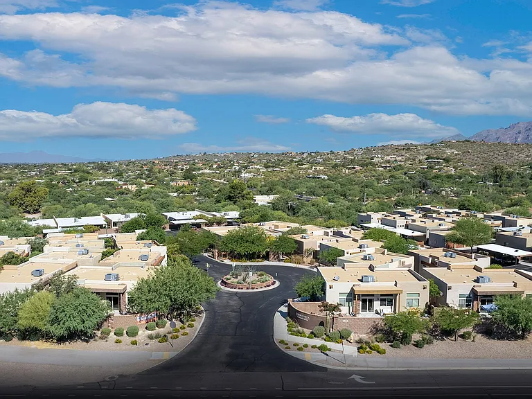 Sabino Vista — Photo 43