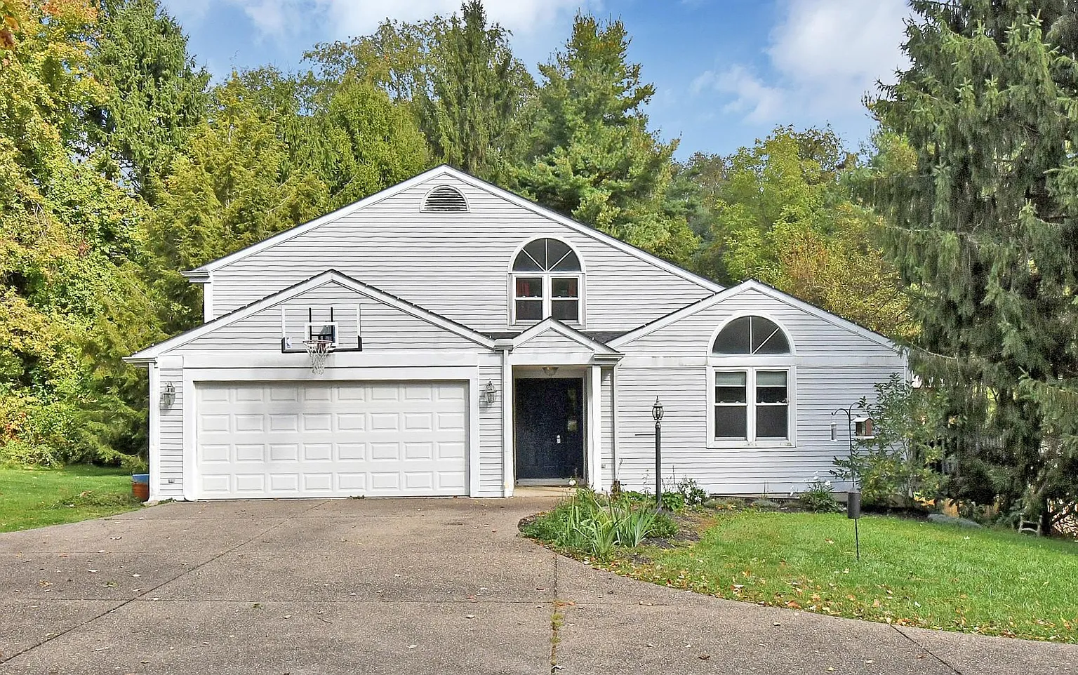 17 Brecon Cir photo 1
