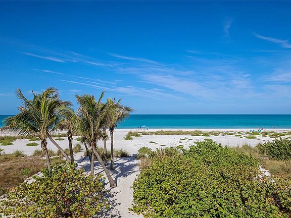 3rd image of 420 Gulf Blvd #9