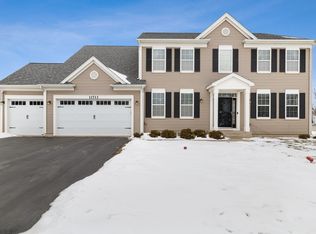 11713 Barberry Ln, Huntley, IL 60142