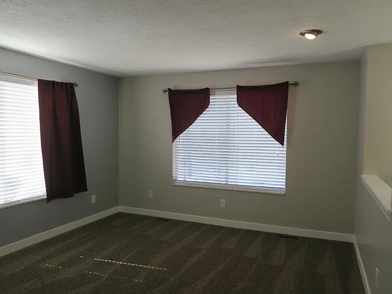 7257 S Highland Dr #A — Photo 2
