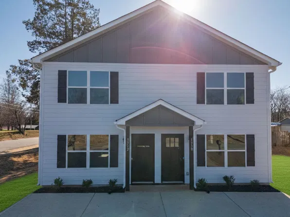 Modern Townhome for Rent Modern Living at Its Best!, 1560-1572 18th Avenue Pl NE #12-1570, Hickory, NC 28601