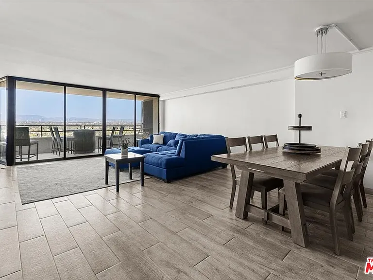 4316 Marina City Dr #927 — Photo 8
