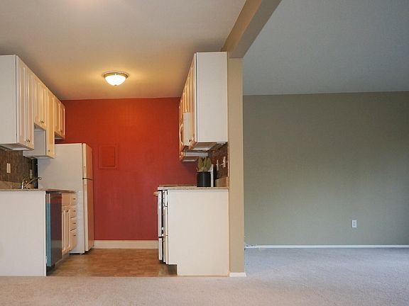 2nd image of 2500 81st Ave SE APT 313