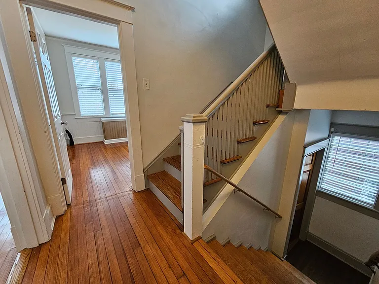 537 Washington Park — Photo 17