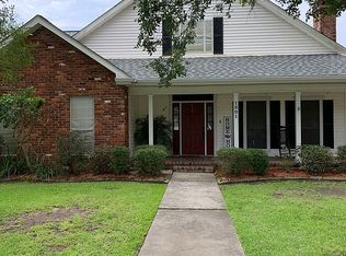 1501 Chantilly Dr, Houma, LA 70360
