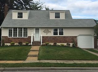 1671 Little Neck Ave, Bellmore, NY 11710