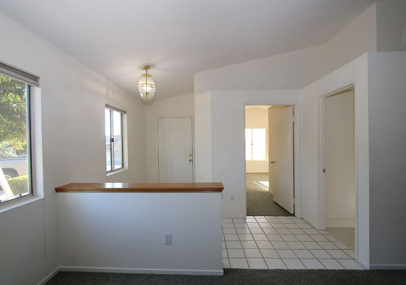 Single Story 3-Bedroom Home in 55+ Highland Springs Country Club! — Photo 4