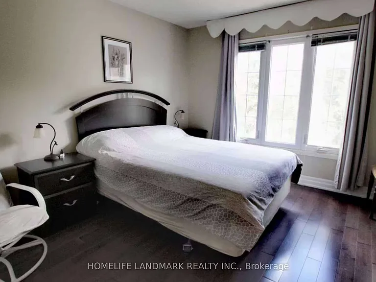 54 Castleridge Dr #MAIN — Photo 16