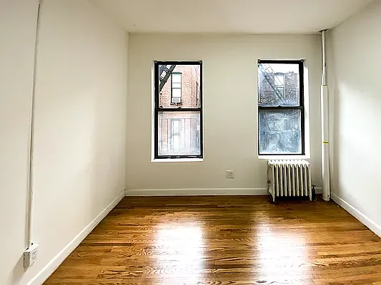 208 E 82nd St #24 — Photo 5