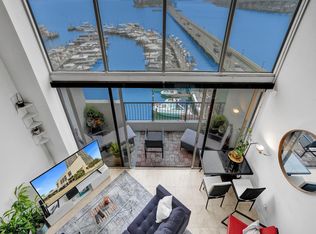 555, Miami, FL 33132