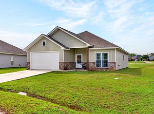 17 Karpen Dr, Petal, MS 39465