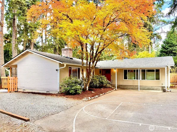 15934 SE 41st Place, Bellevue, WA 98006