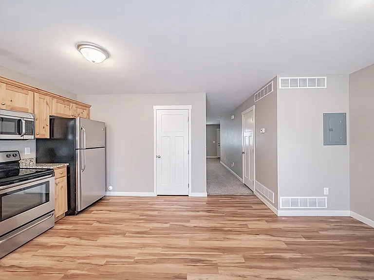 Meadowcreek Townhomes — Photo 19