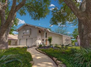 5915 Donwhite Ln, Houston, TX 77088