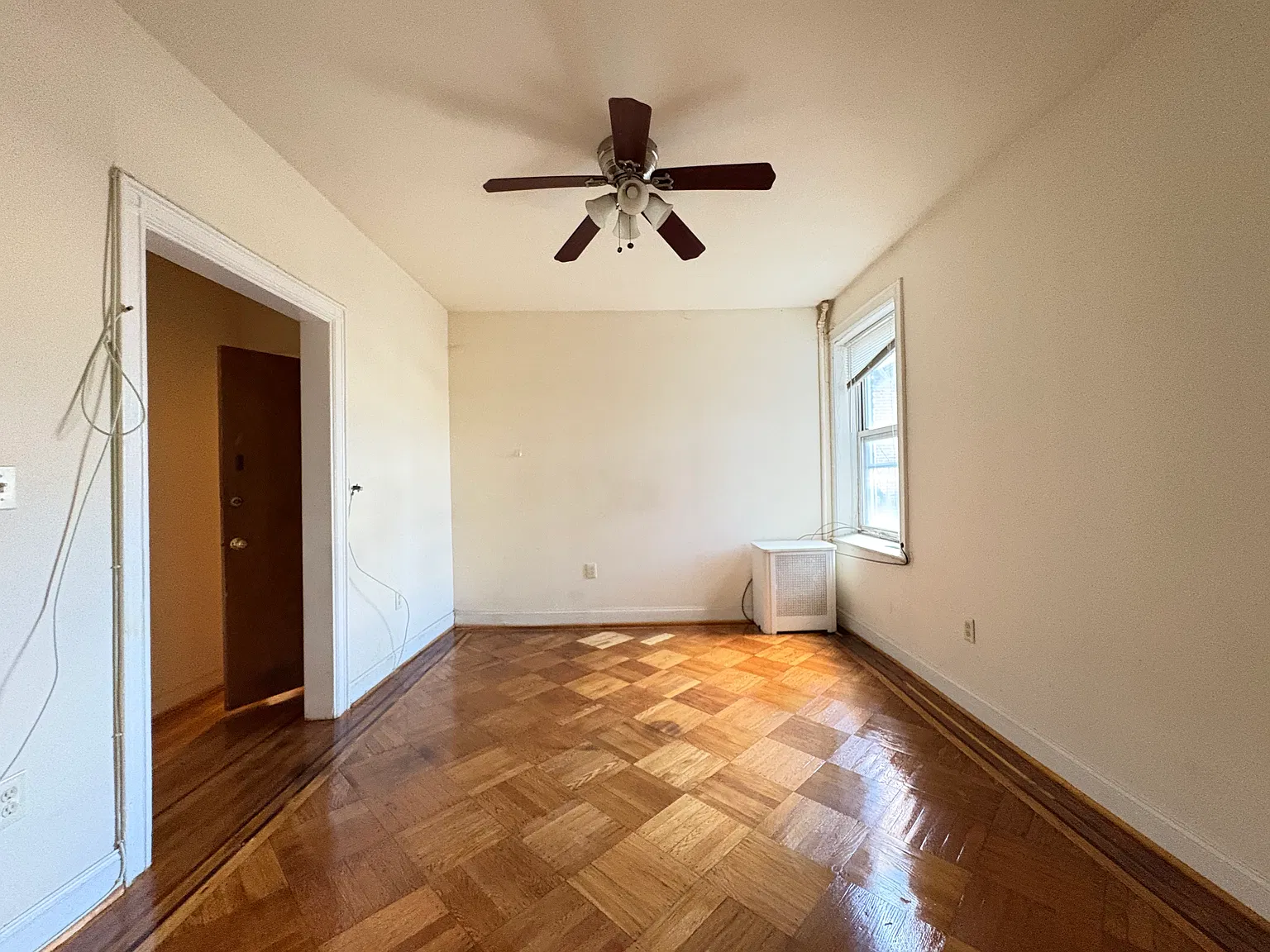 1 bed, 650 sqft, $2,350 — Photo 2